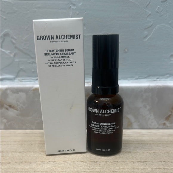 Grown Alchemist Brightening Serum for Skin‎ Discoloration 0.84 fl oz / NEW - Picture 1 of 3